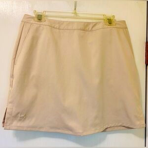 Under Armour Performance Tennis Golf Khaki Neutral Skort Skirt Athletic size 6